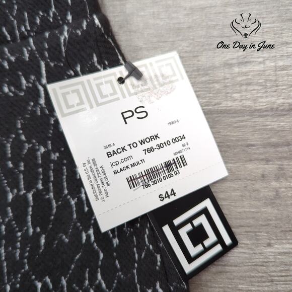 Liz Claiborne Career Petite Pull On Skirt Size PS - Picture 2 of 5